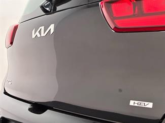 2024 Kia Niro Plus - Thumbnail