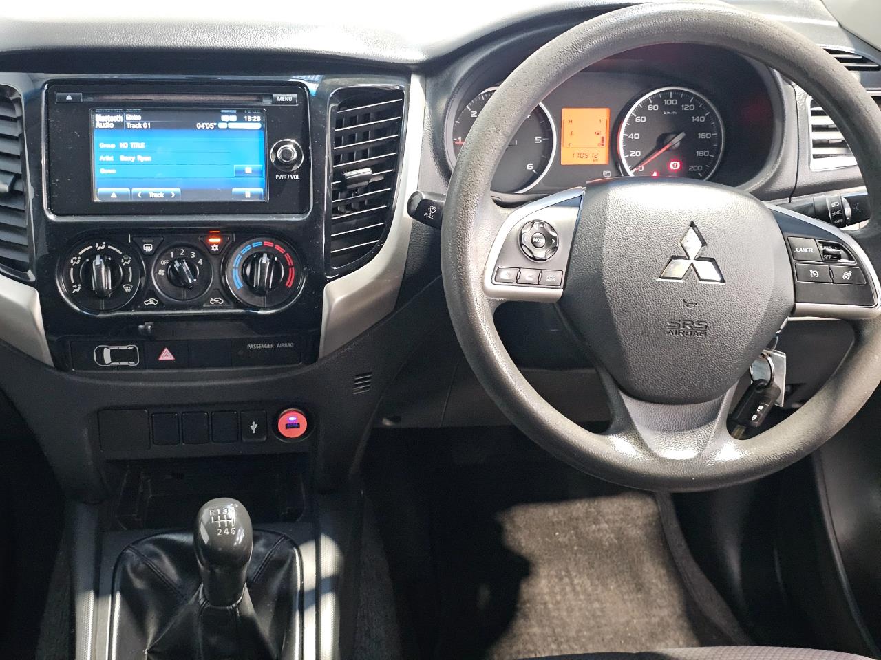2017 Mitsubishi Triton