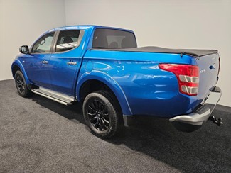2017 Mitsubishi Triton - Thumbnail