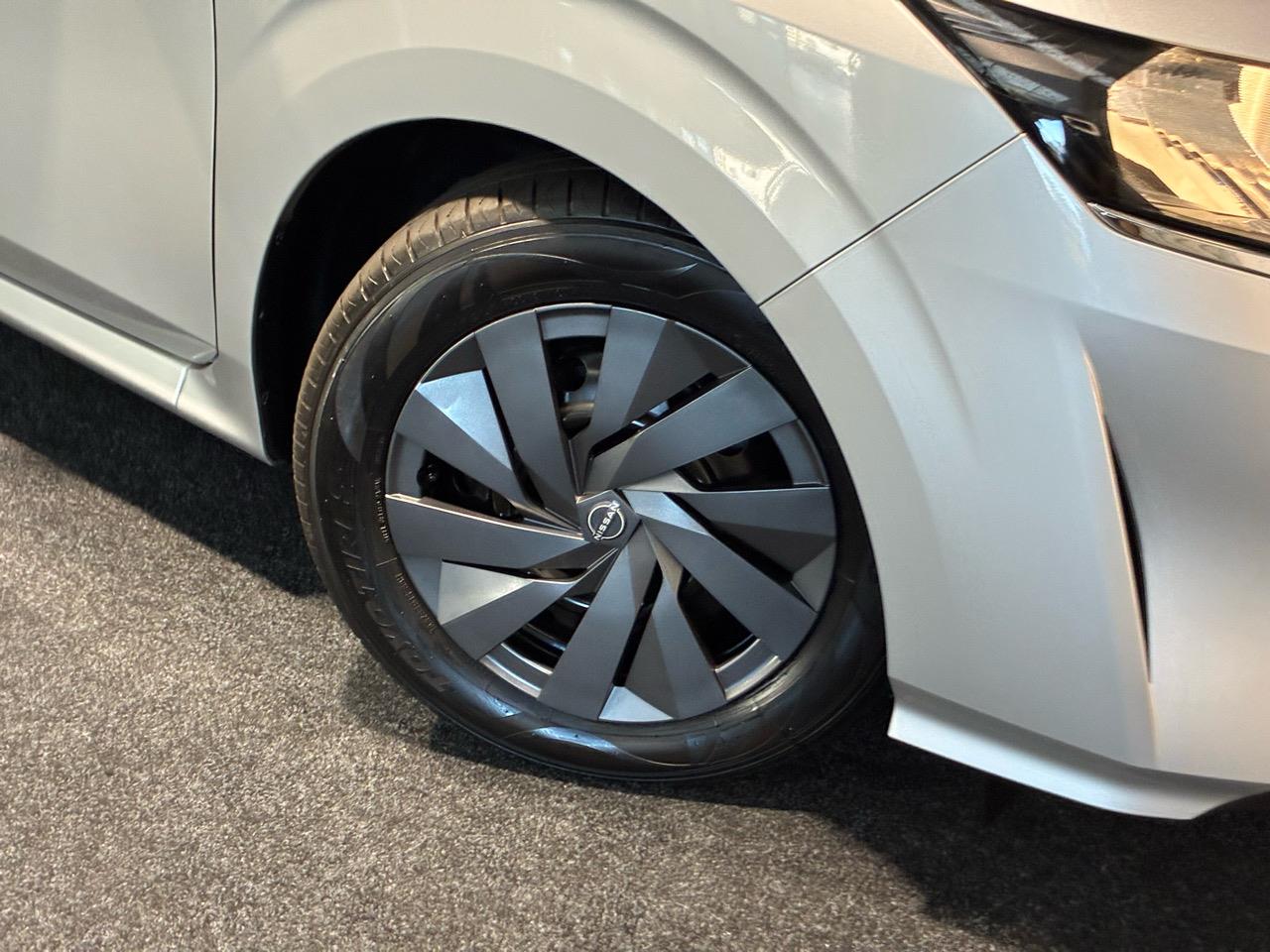 2022 Nissan NOTE