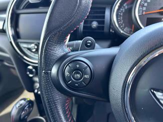 2015 Mini Cooper - Thumbnail