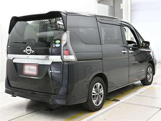 2021 Nissan SERENA - Thumbnail