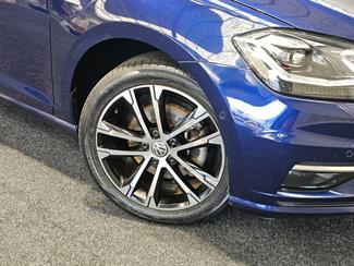 2020 Volkswagen Golf - Thumbnail