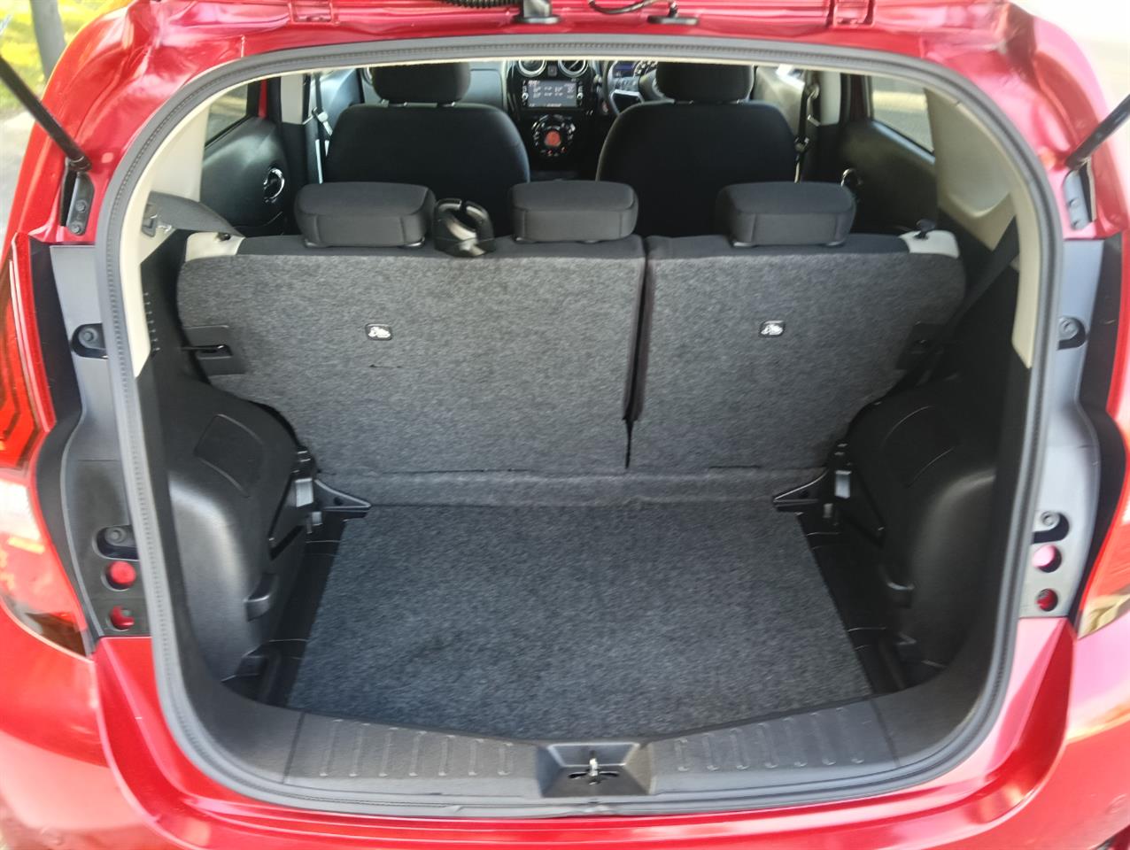 2016 Nissan NOTE