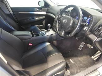 2010 Nissan SKYLINE - Thumbnail