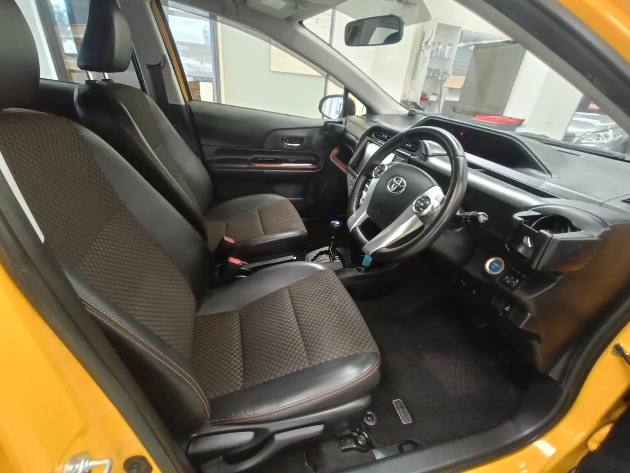 2015 Toyota AQUA