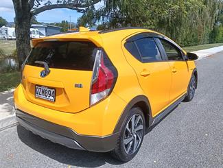 2015 Toyota AQUA - Thumbnail
