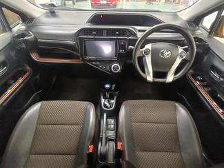 2015 Toyota AQUA - Thumbnail