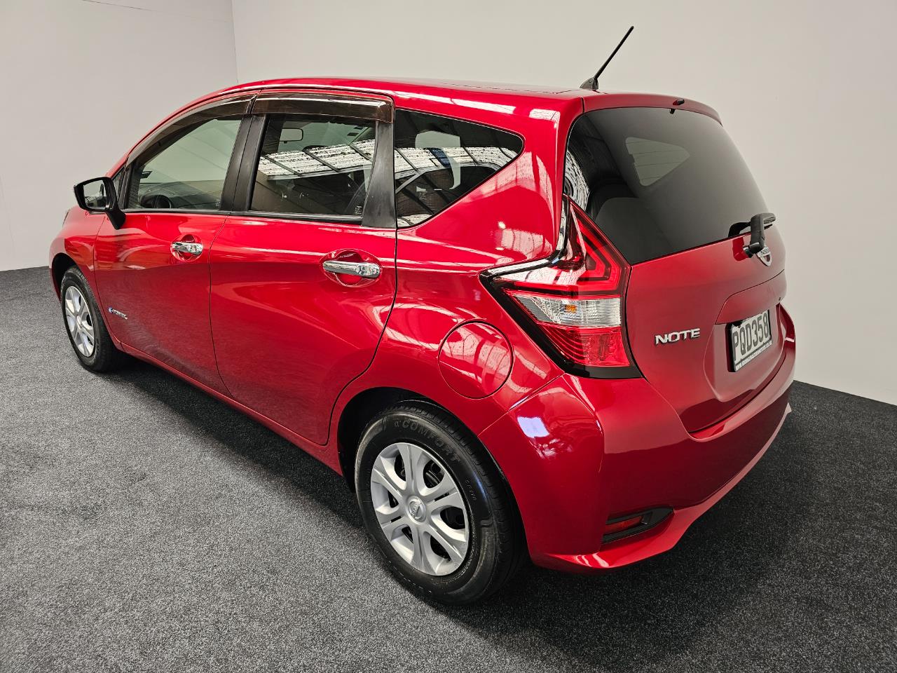 2017 Nissan NOTE
