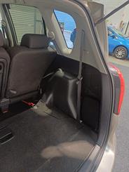2003 Toyota Spacio - Thumbnail
