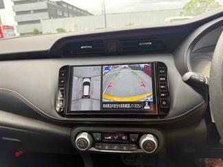 2022 Nissan KICKS - Thumbnail