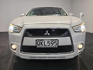 2011 Mitsubishi RVR - Thumbnail