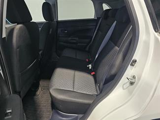 2011 Mitsubishi RVR - Thumbnail