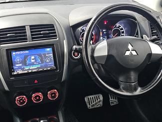 2011 Mitsubishi RVR - Thumbnail