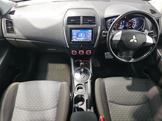 2011 Mitsubishi RVR - Thumbnail