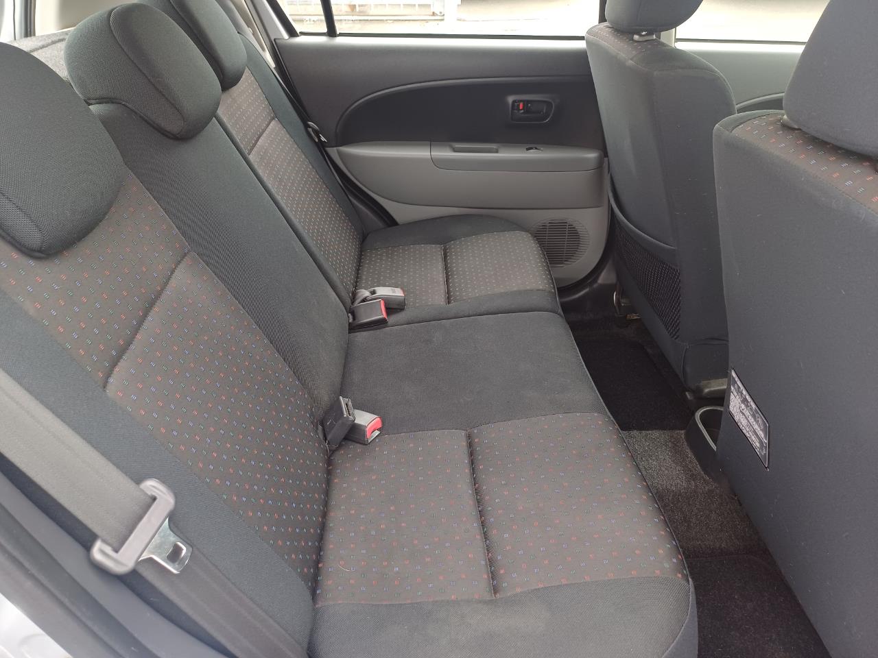 2008 Daihatsu Sirion