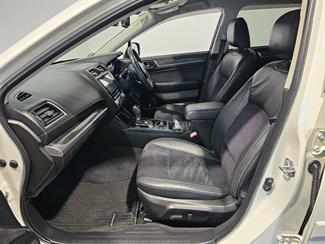 2016 Subaru Outback - Thumbnail